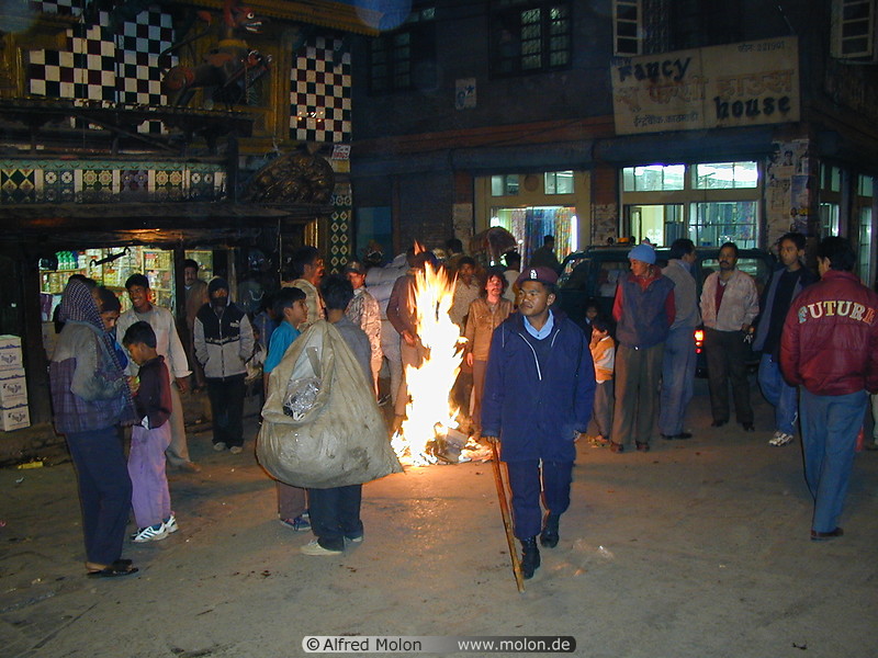 02 Kathmandu at night