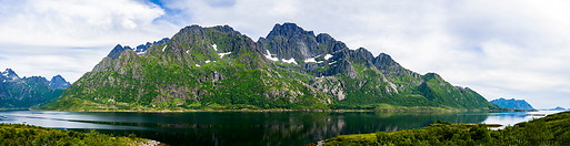 13 Austnes fjord