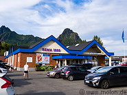 15 Rema supermarket in Svolvaer