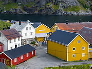 16 Nusfjord