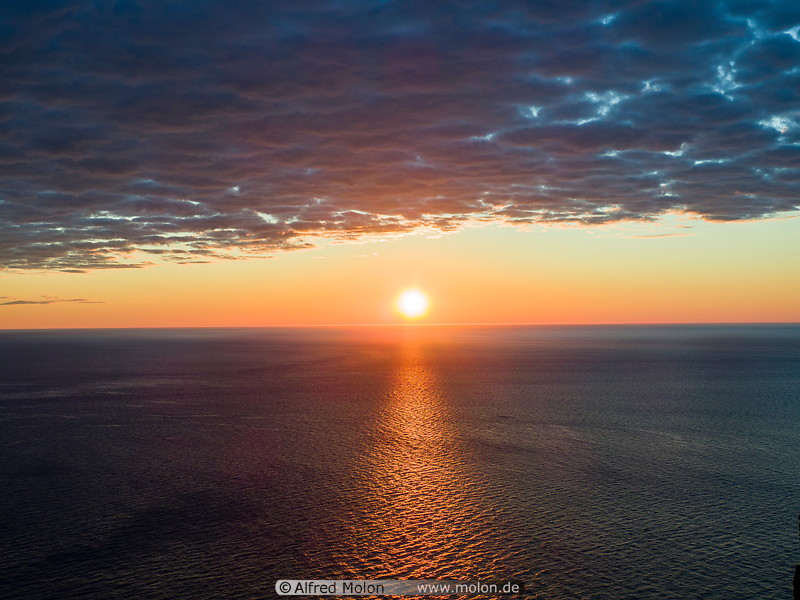 03 Midnight sun on the Barents sea
