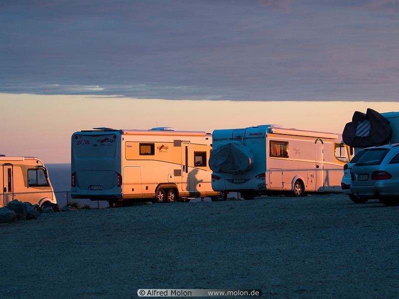 03 Camper vans parked