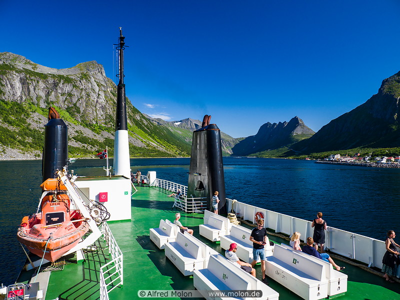 16 Andenes–Gryllefjord ferry