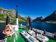 16 Andenes–Gryllefjord ferry