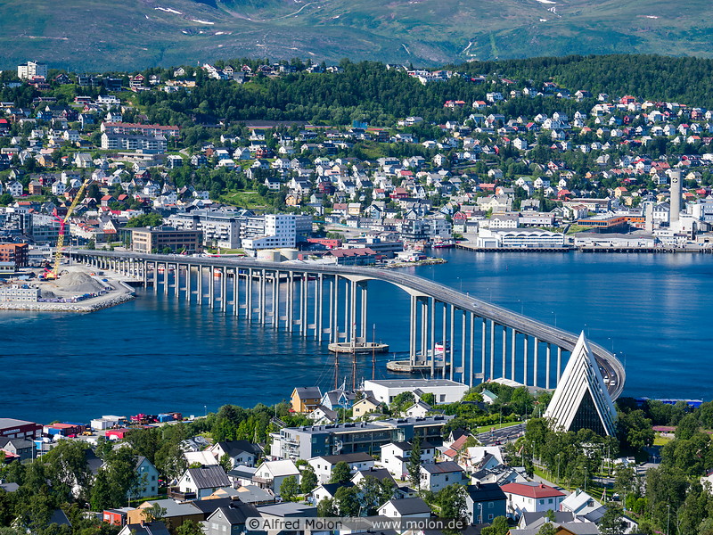 24 Tromsoe bridge