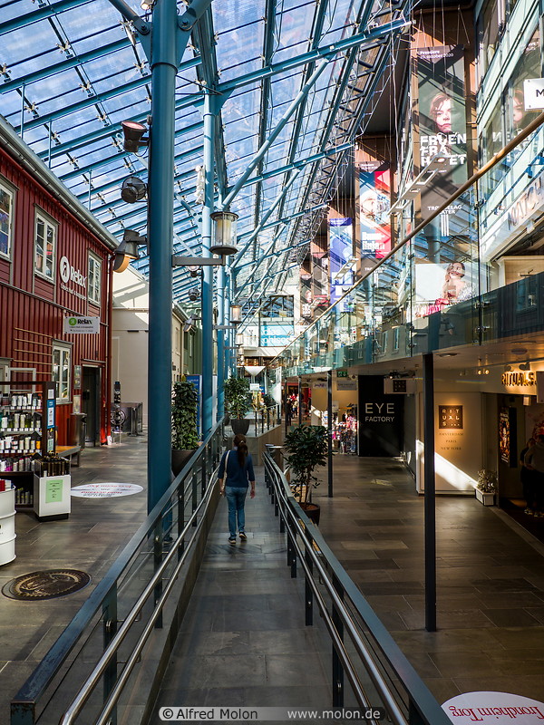 27 Trondheim Torg shopping mall