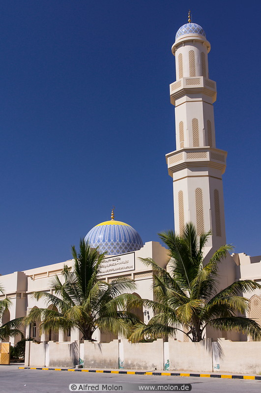 22 Taqah mosque