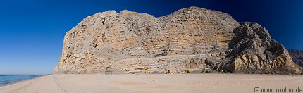 16 Cliffs in Al Jadi