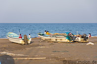 01 Fishermen boats