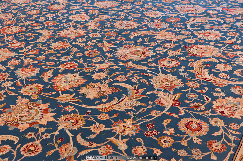 05 Prayer carpet