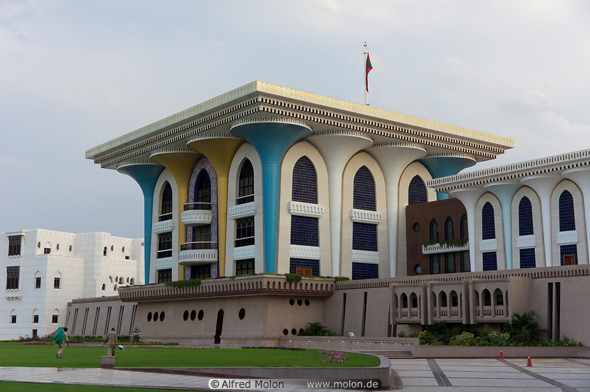 24 Al Alam royal palace