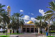 14 Sultan Qaboos mosque