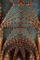 18 Roof decorated with star sky