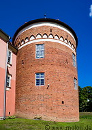 04 Round tower