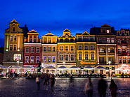 06 Old market square at night