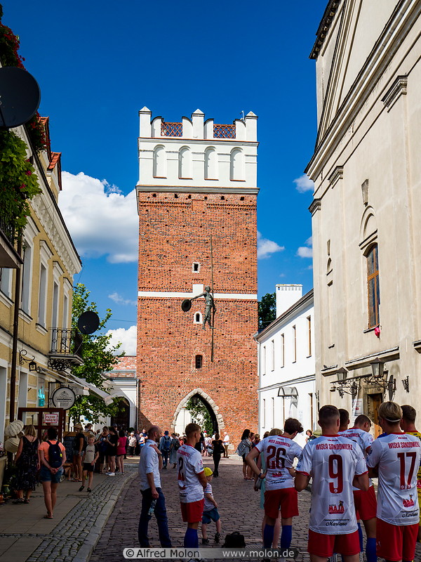 02 Opatowska gate and tower