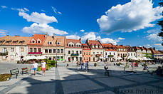 06 Old town square