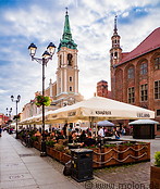 03 Restaurant tables on Rynek square