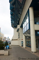 08 Shopping complex