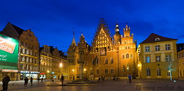07 Town hall and Rynek square