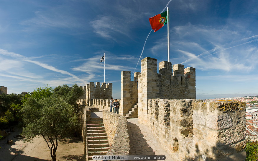 16 Castle walls and Portuguese flag