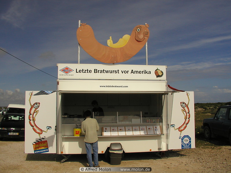 21 Last bratwurst before America