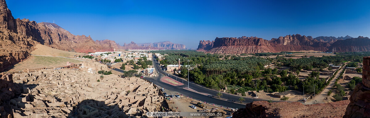 33 Old town and Al Ula valley