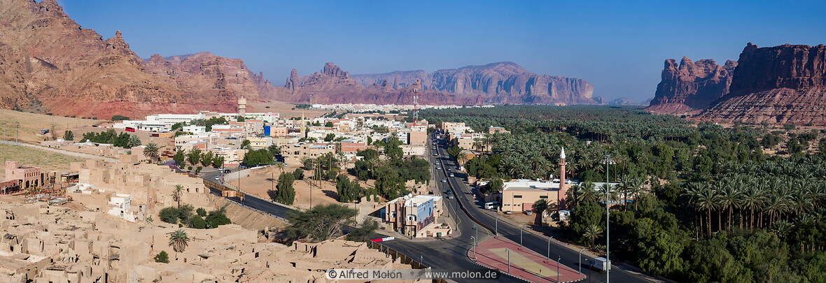 34 Old town and Al Ula valley