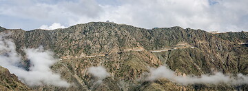 15 Road to Al Bahah across Asir mountains