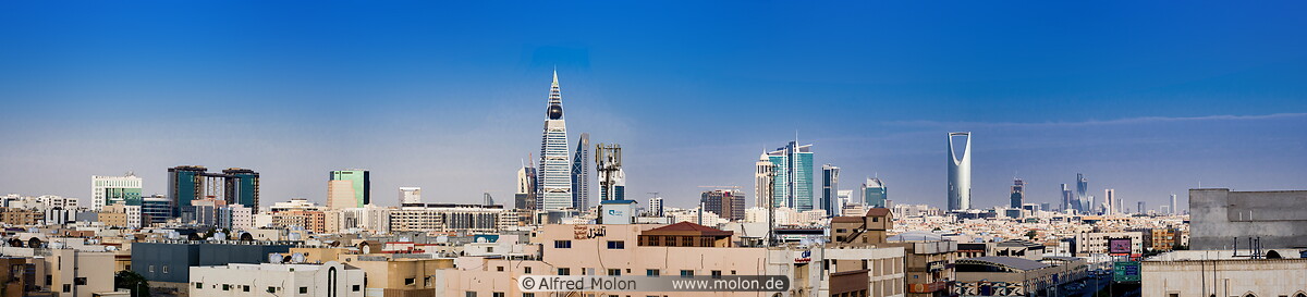 02 Riyadh skyline