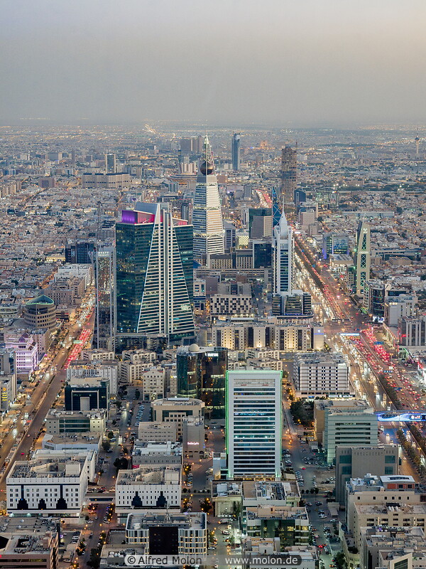 47 Riyadh skyline with Al Faisaliyah center