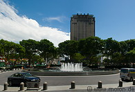 07 Fountain near Gateway towers