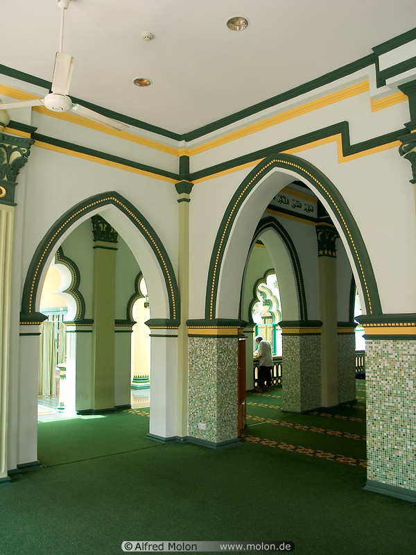 07 Arches in Adbul Gafoor mosque