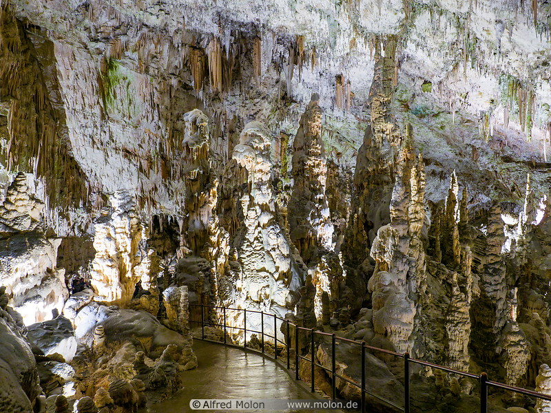 14 Cave passage