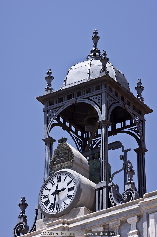 19 Clock tower