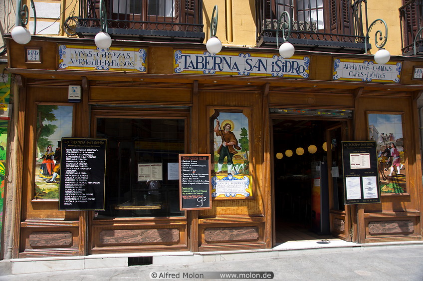 02 Taberna San Isidro restaurant