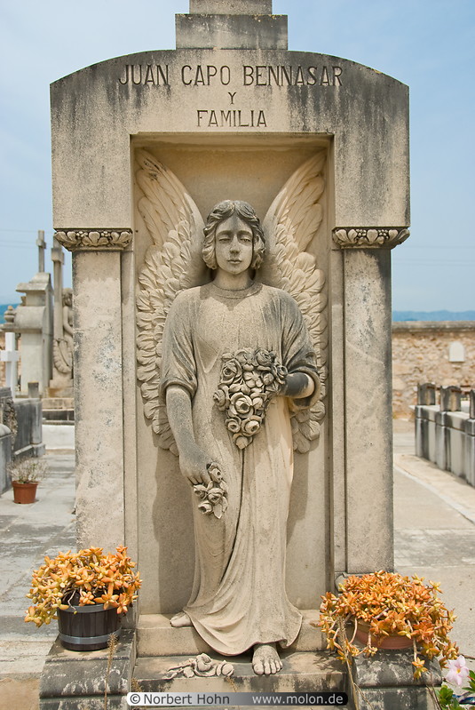 08 Cemetery near Sa Pobla 
