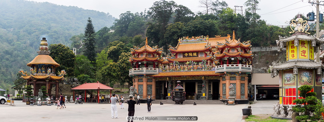 02 Longyin Chinese temple