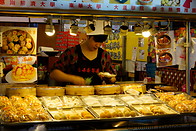09 Food stall in night market