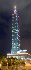 03 Night view of Taipei 101 tower