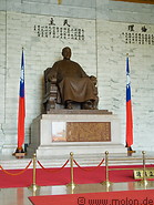 07 Bronze statue of Chiang Kai Shek