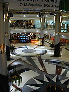 14 Shopping mall