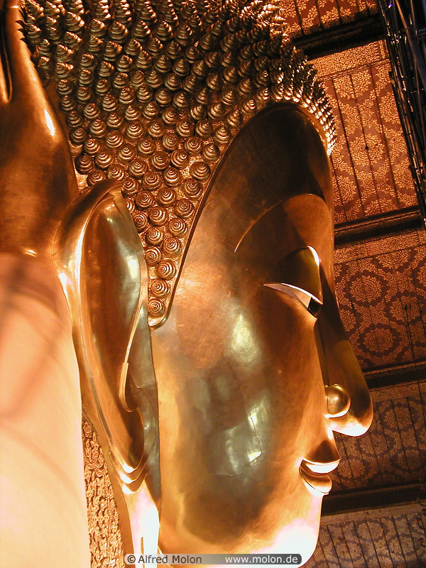 08 Reclining Buddha