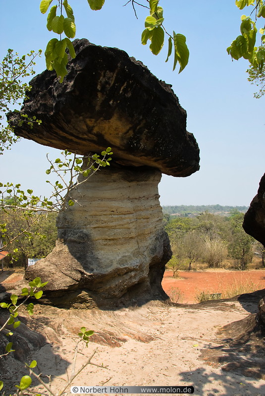 04 Rock formations in Pha Taem national park