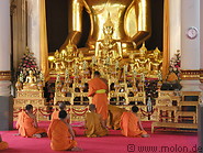 20 Buddhist temple interior
