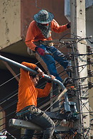 04 Electricians at work