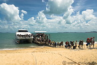 08 Tourists arriving with ferry boat