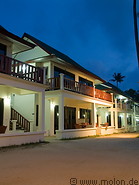 10 Beach hotel