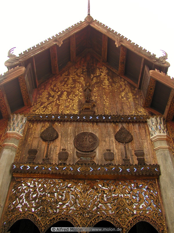 05 Wooden temple detail