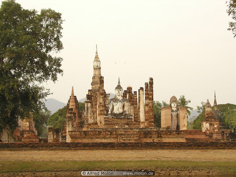 56  Sukhotai - Wat Mahathat